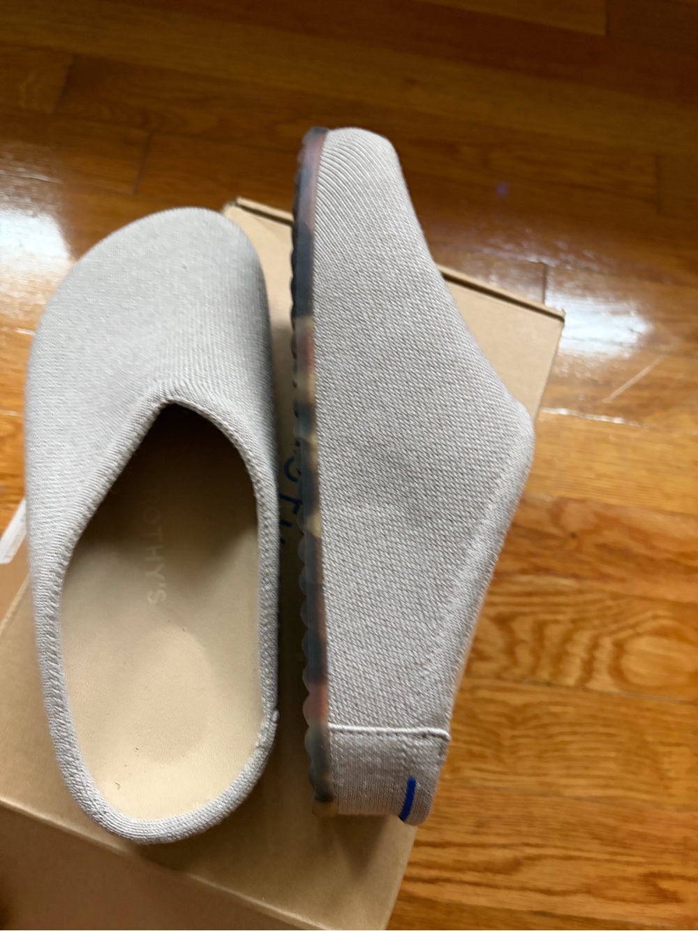 Rothy's Women’s The Casual Clog (Dove) US 7 - Picture 8 of 12